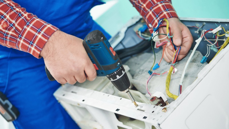 Sakarya Vaillant Vaillant çamaşır makinesi kart tamiri – Su almama arızası orijinal parça ile giderildi. - Teknik servis örneği